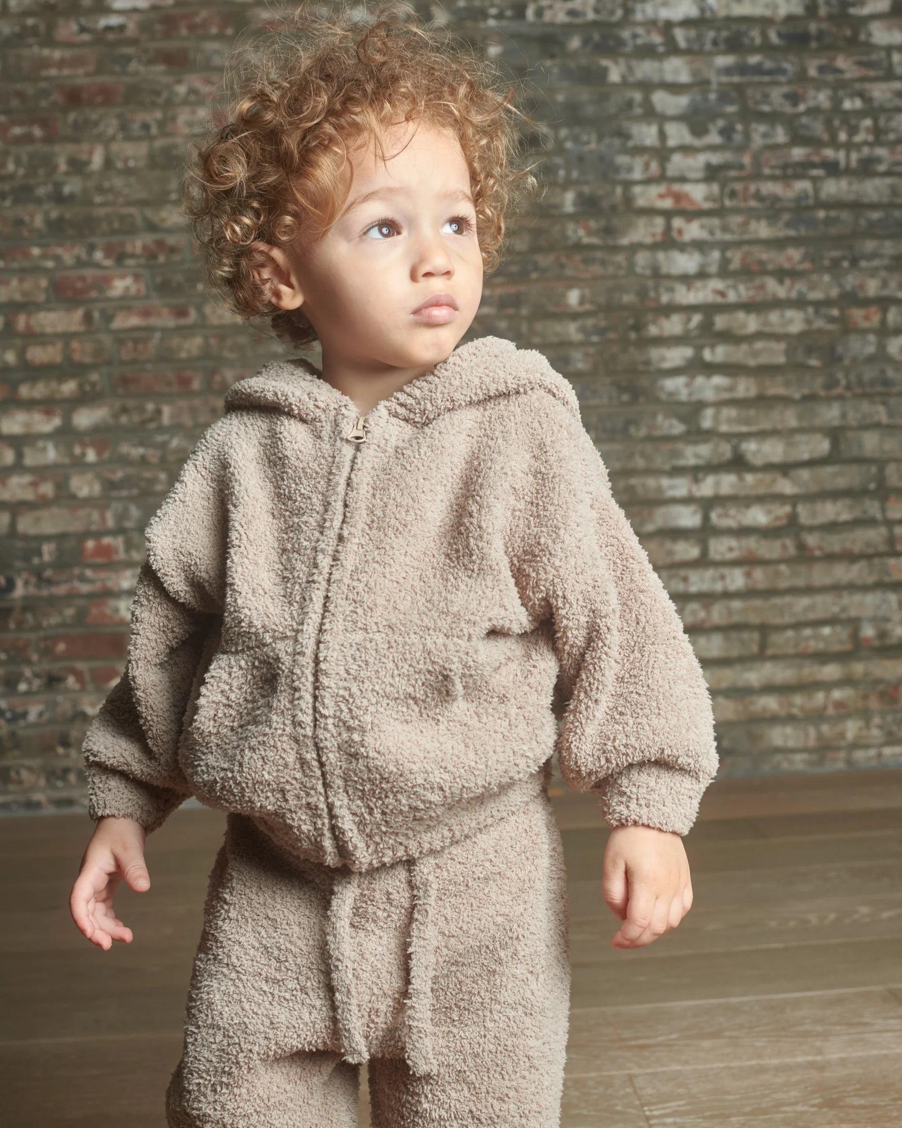 Taupe//