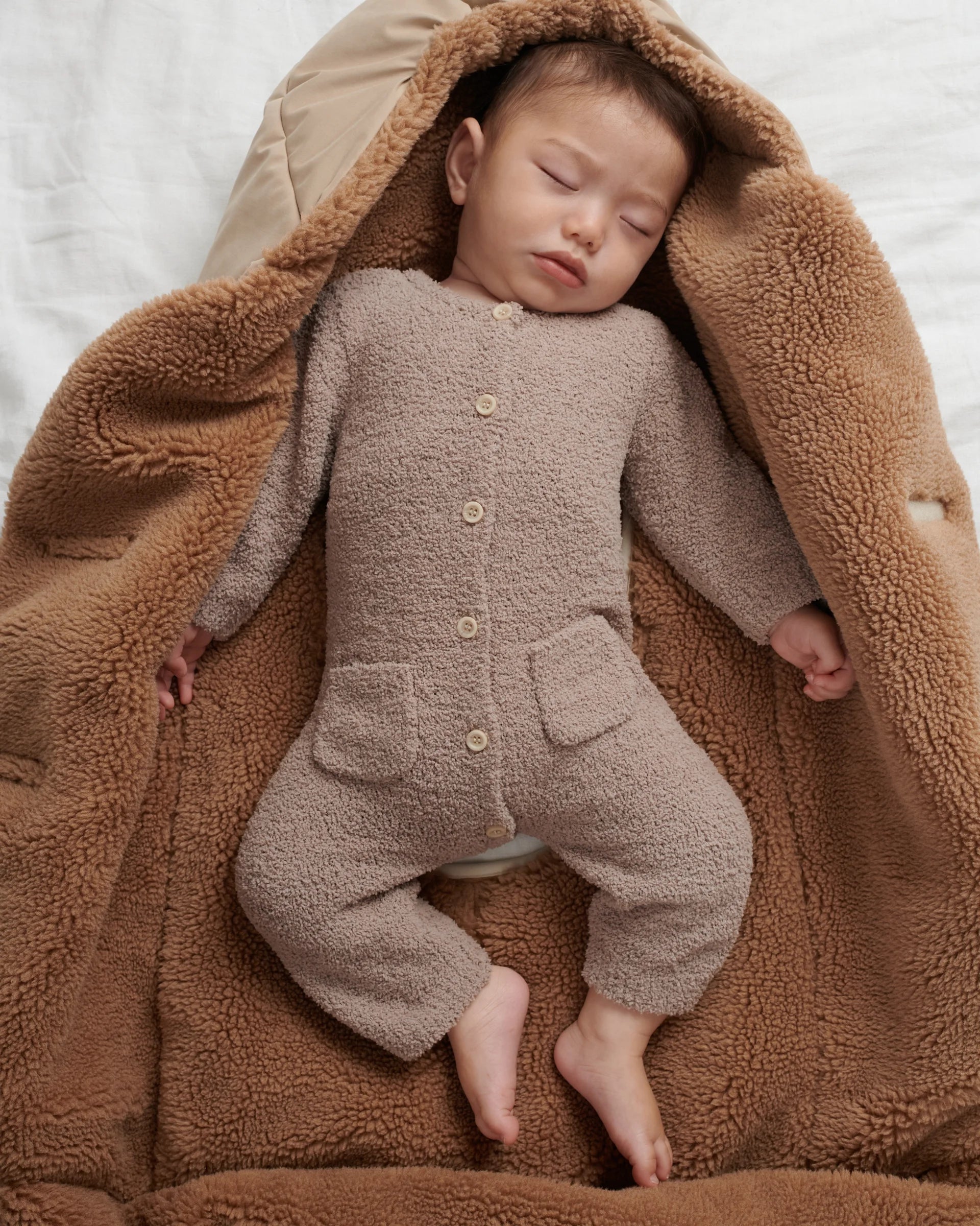 Taupe//