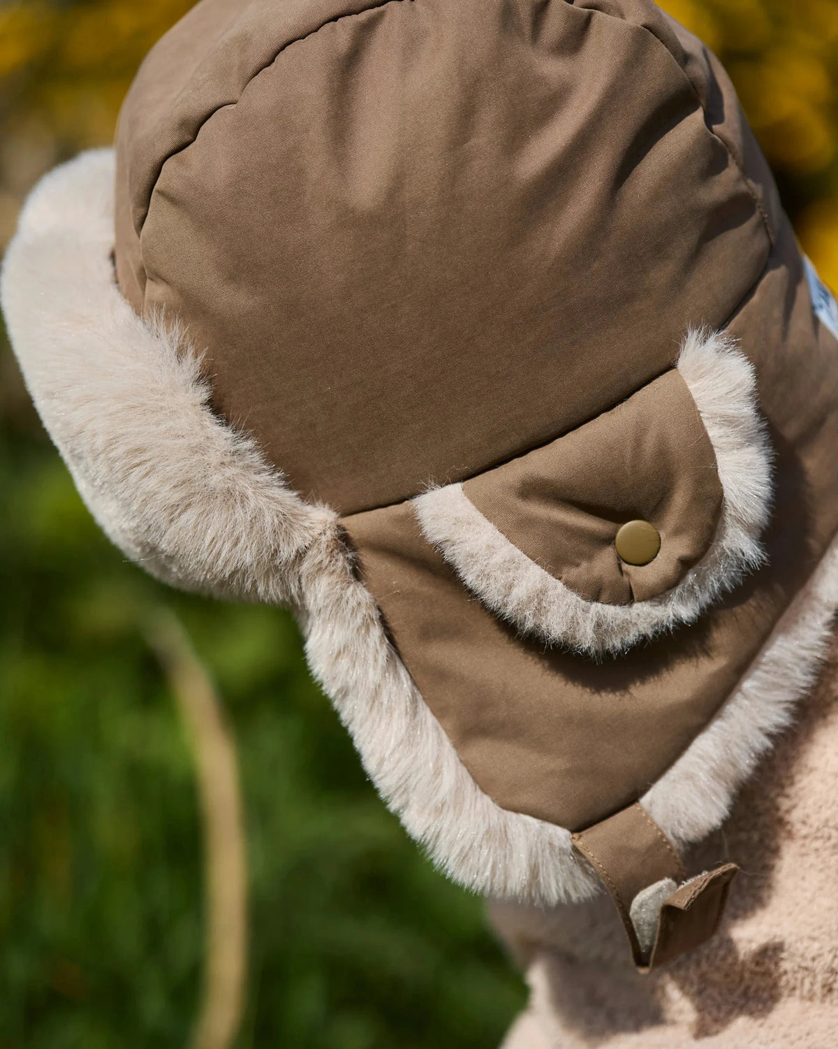 Moss Brown Faux Fur//