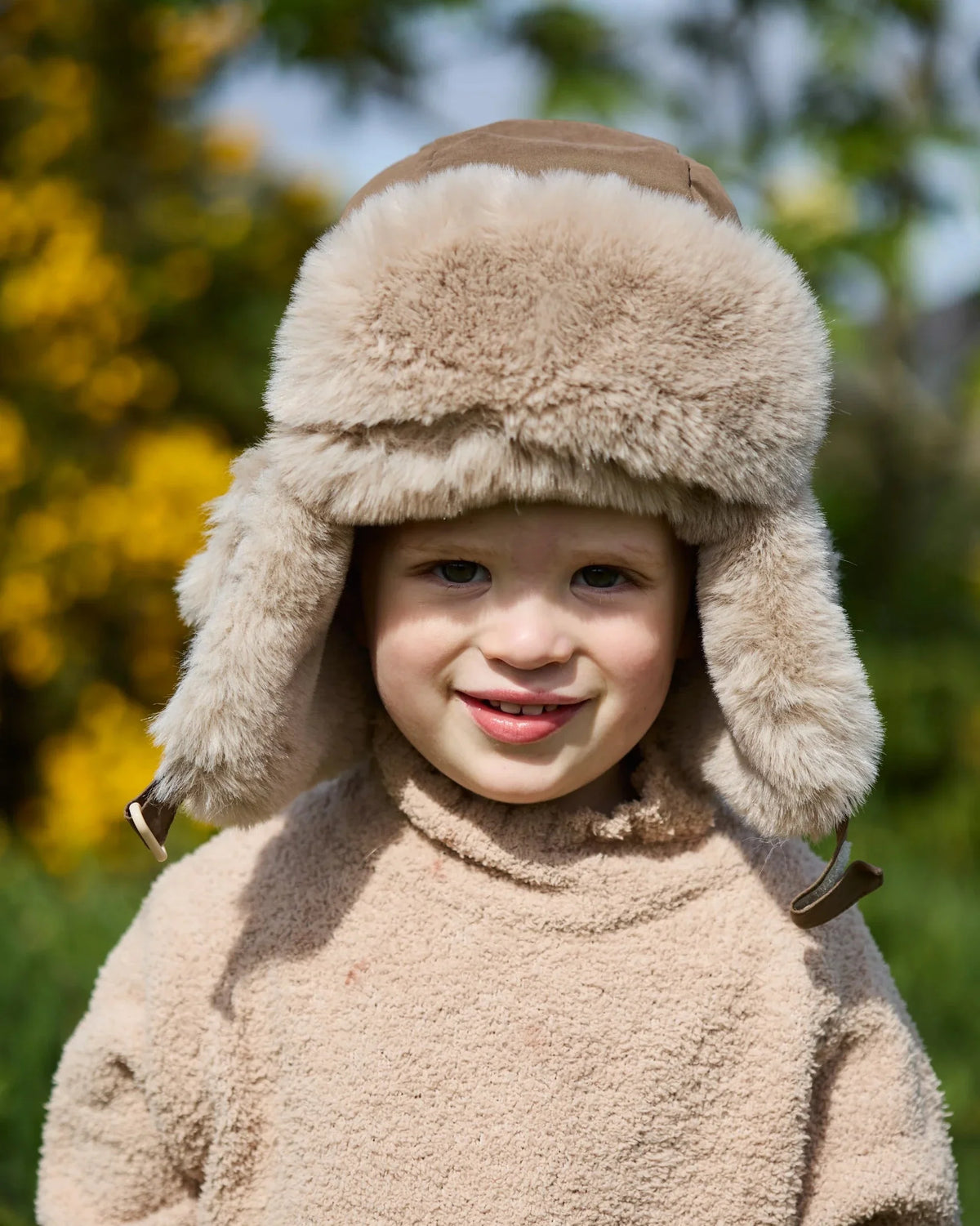 Moss Brown Faux Fur//