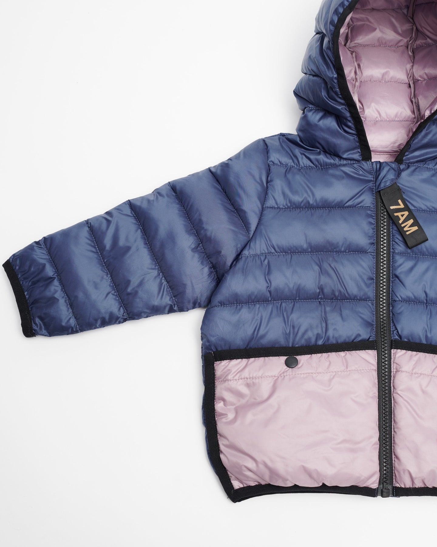Mystic Blue Lilac//