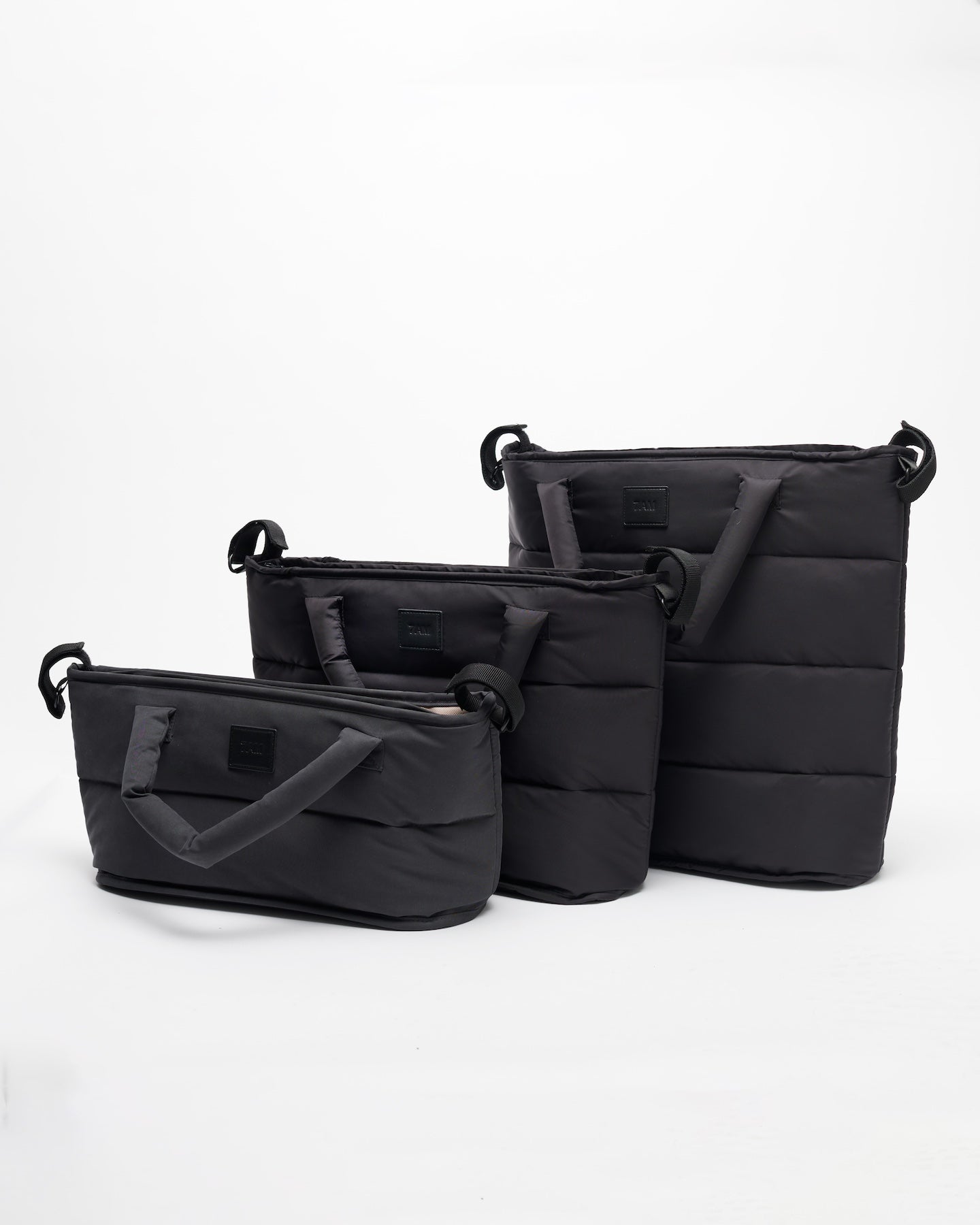 Black//3 Tier