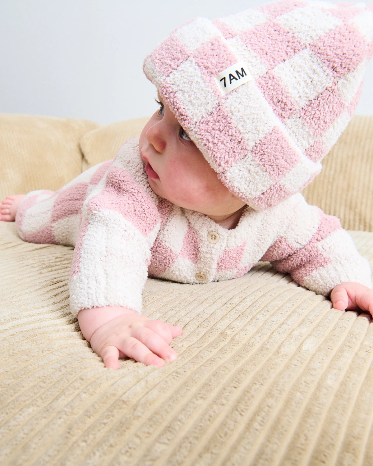 Ecru Ash Rose//