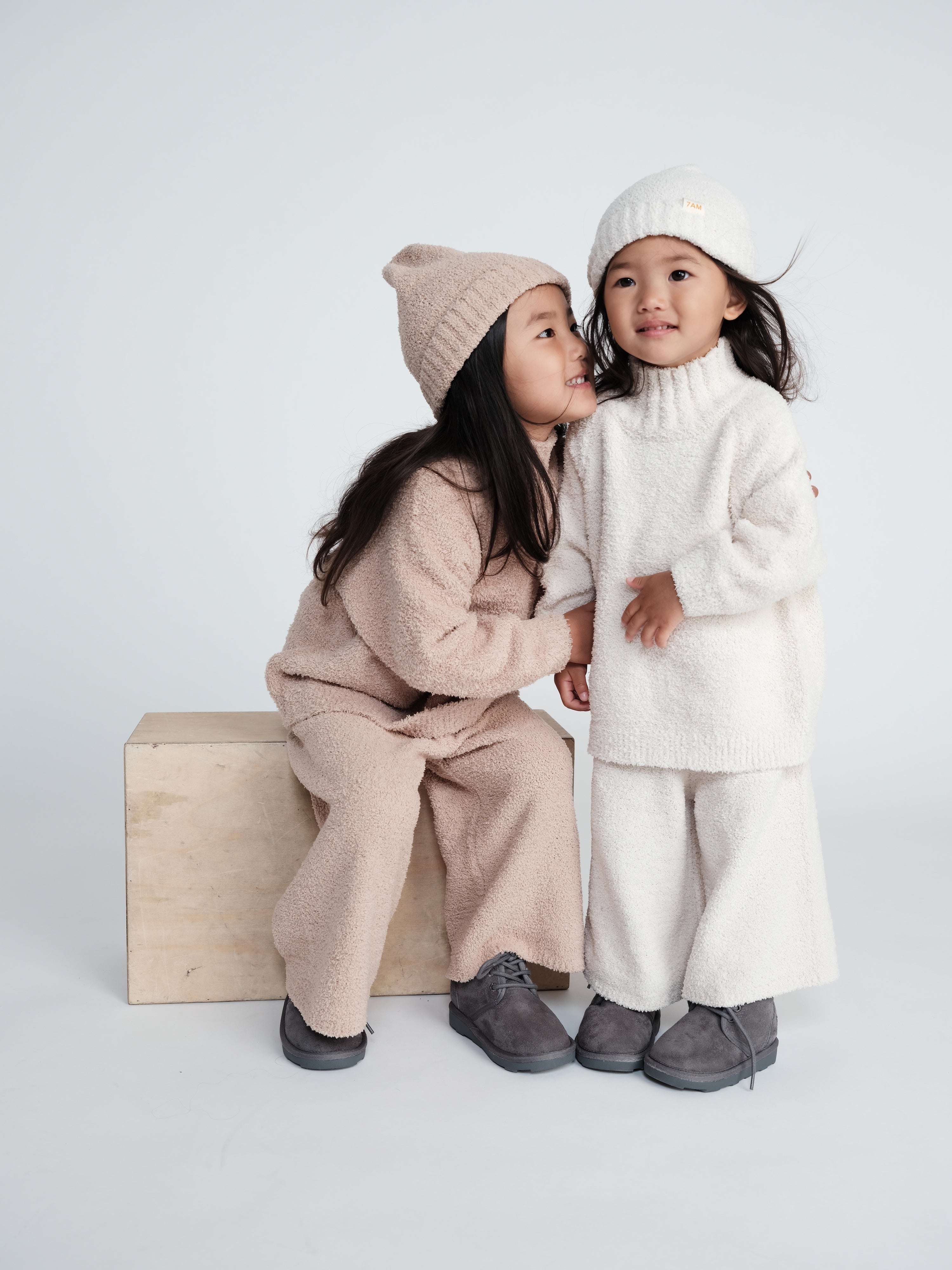 【CPGN STUDIO】24FW★ Fluffy Bear Pigment Sweatshirt CPGN STUDIO】24FW☆ Fluffy Bear Pigment Sweatshirt