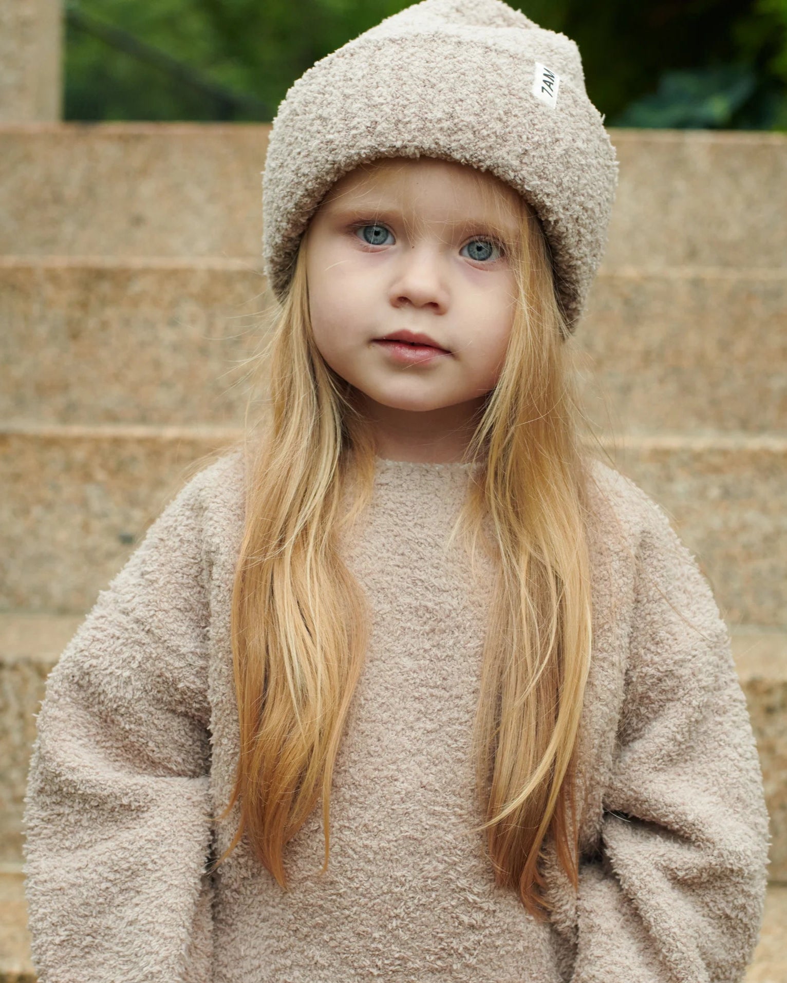 Taupe//
